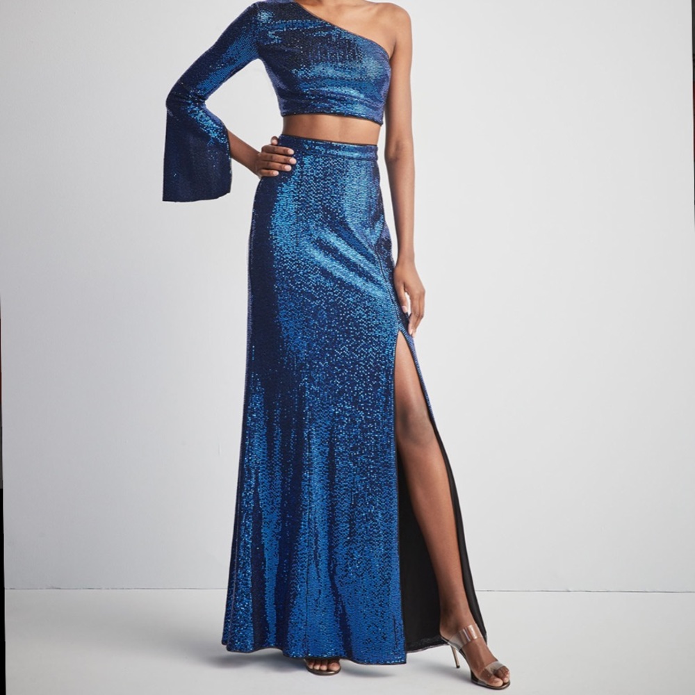 Blue sequence formal dress/gown NWT